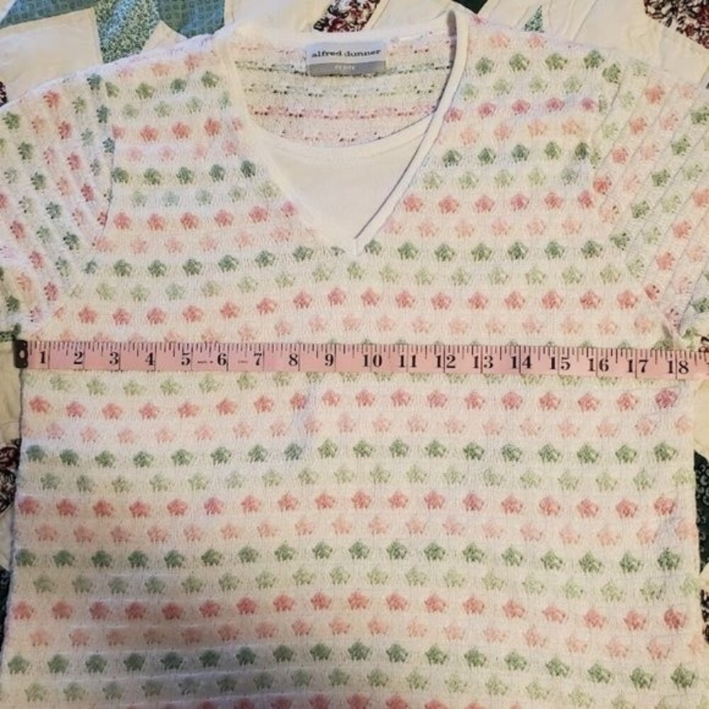 Vintage Short Sleeve Grandmacore Sweater - Picture 4 of 5